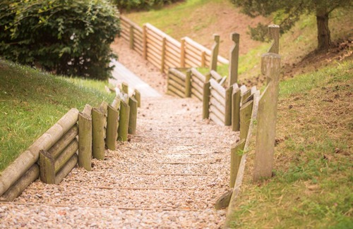 Richmond Cottage | Imogen - a lodge that sleeps 6 guests in 3 bedrooms