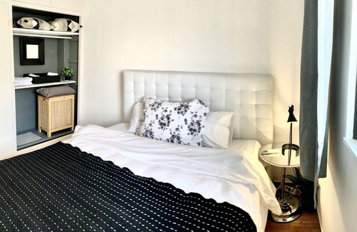 Nea Ionia Apartment | Impeccable 3-Bed Apartment in Athens