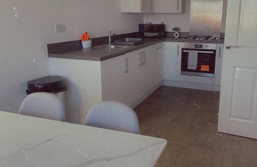 Great Houghton House | Impeccable 3-Bed House in Northampton