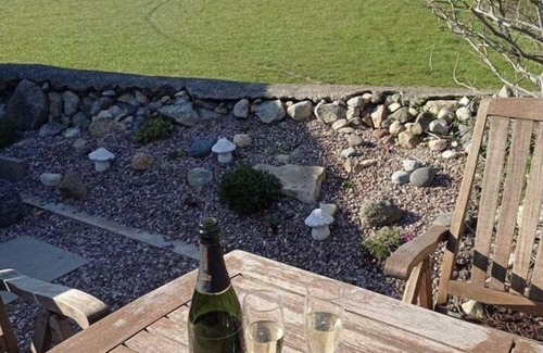 Edern House | Impeccable 3-Bed House in Pwllheli in Pwllheli