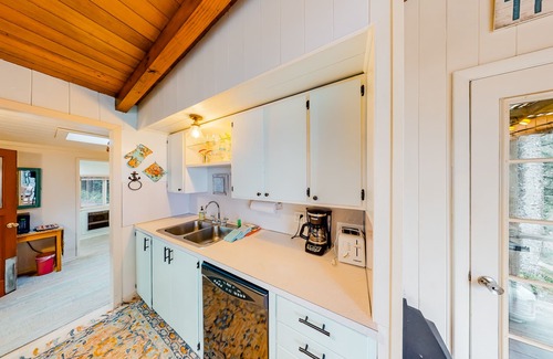 South Beach House | Impeccable oceanview home with private beach access & large deck