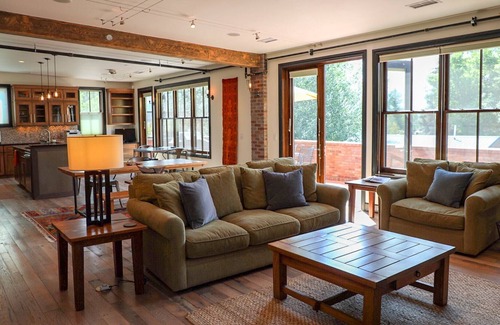 Solar Ranch Condo | Impeccable Top Floor Loft in the Heart of Ridgway
