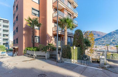 Lugano Apartment | Imperial of Lugano 4 with a lake view behind the station and 10 min from the lake