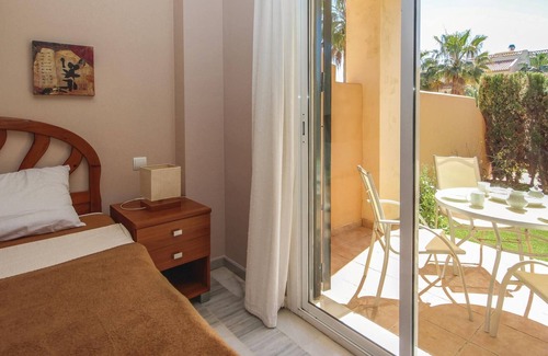 El Faro Apartment | In a spacious resort in Mijas Costa you will find this beautiful apartment with balcony and a small