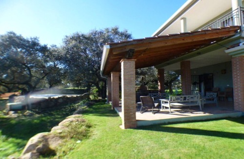 Salvatierra de Santiago Villa | In a world of its own, eco friendly family home in pure nature