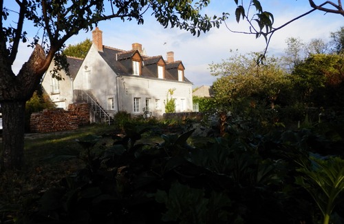 Courcay House | In an enclosed garden, old house near the Loire castles