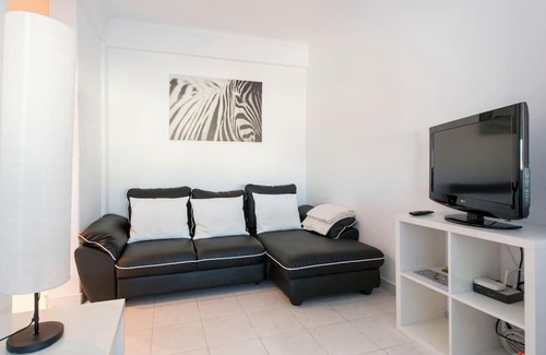 Reboleira Apartment | In Bed with Lisbon 7D