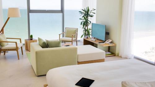 Son Tra Apartment | In front of MyKhe beach Panorama 15fl Suite