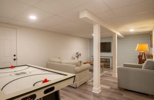 West Brewster House | In-Ground Plunge Pool Dog Friendly!