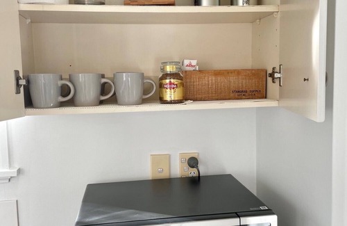 Mission Bay Cabin | In heart of mission Bay, Pet friendly, minutes walk to the beach