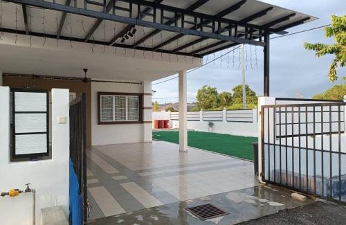 Batu Pahat House | IN HOMESTAY CORNER BATU PAHAT