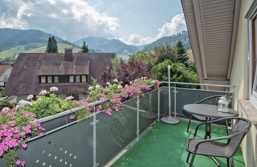 Untermunstertal Apartment | In Münsteral: High quality furnished 4 * apartment 64 sqm for 2 persons