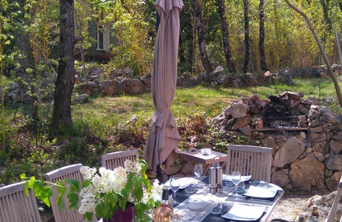 Mons House | IN NATURE, BEAUTIFUL PROVENCE HOUSE WITH POOL