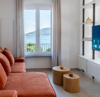 Baveno Apartment | In piazza sul lago