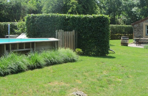 Saint-Gervais-sur-Couches House | In the heart of Burgundy, barn for 8 people, swimming pool, pétanque court, *