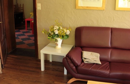 Bertrix House | In the forest, a cottage with natural charm for groups and families