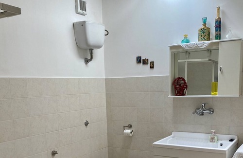 Isernia House | In the Green of Molise with Breathtaking Views, Equipped Kitchen and Wi-Fi!