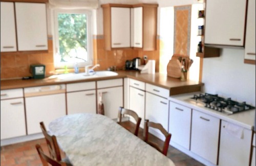 Les Brugassieres House | In the heart of the vineyards, a family property in an exceptional setting.