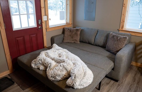 Talkeetna Cabin | In the heart of Downtown Talkeetna: Susitna Cabin