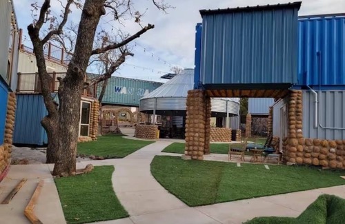 Medicine Park Apartment | In the Heart of Medicine Park, Outside the Apache Gate of Fort Sill. Fort Sill graduation stay.
