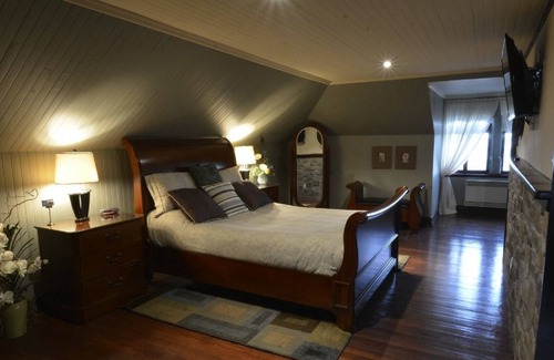 Matane House | In the heart of Matane, the Bruine Océane Inn is a little gem ready to welcome y