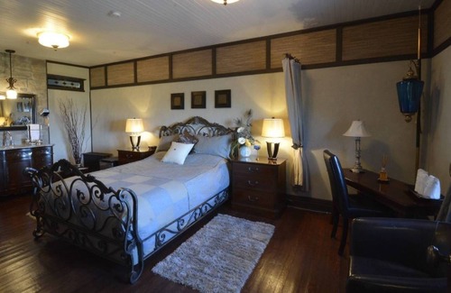 Matane House | In the heart of Matane, the Bruine Océane Inn is a little gem ready to welcome y