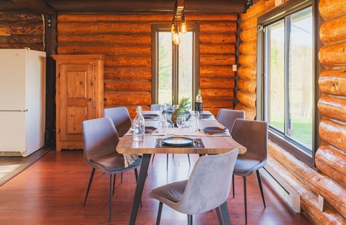Mandeville Ski Chalet | In the heart of nature, with mountain views, ideal for families and pets!