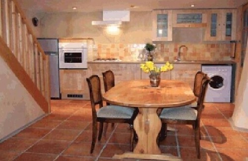 Premian House | In the heart of the Haut Languedoc gite sleeps 4 detached house with 2 mountain bikes