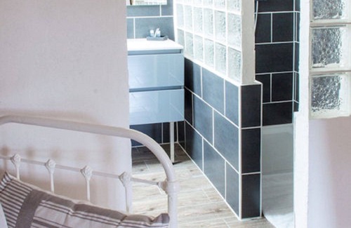 Reuil House | In the heart of the village of Reuil