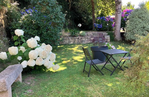 Plouguin House | "In the Land of Abers", in a valley of mills, 800m from the Aber (beaches 9 ')