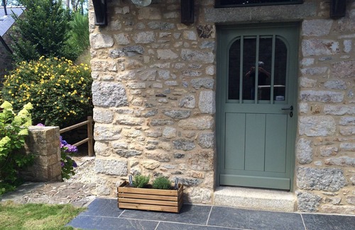 Plouguin House | "In the Land of Abers", in a valley of mills, 800m from the Aber (beaches 9 ')