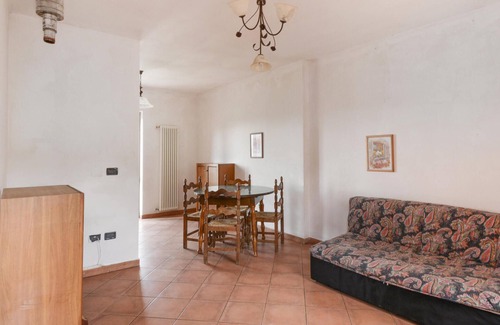 Camugnano House | In the midst of quiet nature welcomes you this bright and friendly cottage.