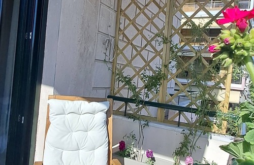 Kalamaria Condo | In the most beautiful area of Thessaloniki, in Aretsou Kalamaria . 1G Internet.