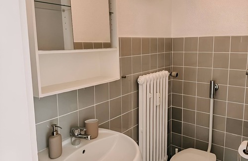 Frohnhausen Apartment | In the southern district of Essen! FDG