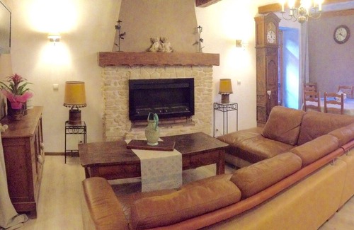 Saint-Martin-Vesubie Apartment | In the village, 70 m2 on the ground floor