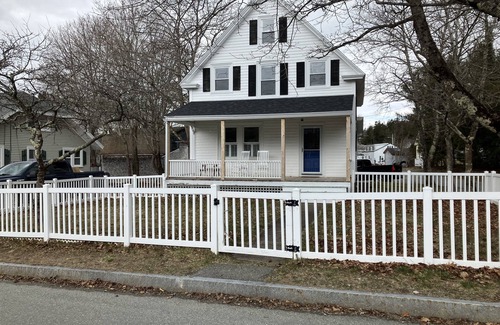 Northeast Harbor House | In town home in Northeast Harbor, in Acadia National Park, shopping, and more!