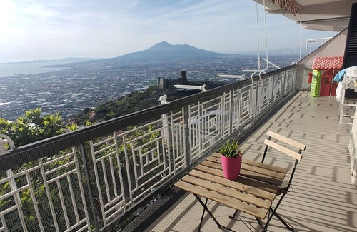 Lettere Apartment | Incanto Casa Vacanza 75 Mt enchanting view of the Gulf of Naples