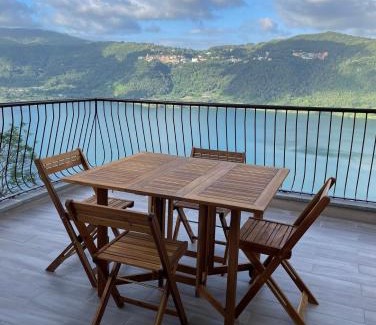 Genzano di Roma Apartment | Incanto sul lago by Vivere il Borgo