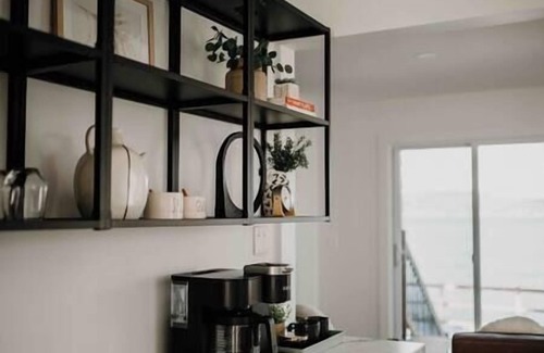 Dalhousie Apartment | Inch Arran Escape - Waterfront, king bed, D/W, Firepit