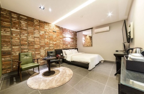 Jakjeonseoun-dong Hotel | Incheon Circle