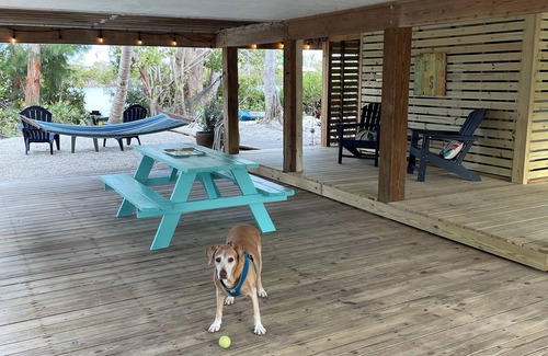 Cape Haze House | 'Incommunicado ' ~A~ Hammock, Cool Drink, Whispering Pines.