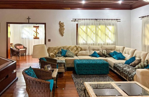 Ibiuna House | Incrível casa com lazer completo e WiFi -Ibiúna/SP