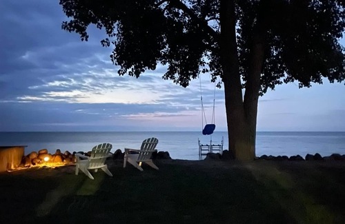 Port Austin Cottage | Incredible 2 cottage waterfront rental in Port Austin.