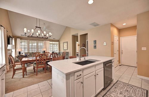 Ocean View House | Incredible 4BD Bear Trap Dunes Vacation Retreat! End Unit Townhome with Community Pool, Free WIFI, Golf, Beach Shuttle, Tennis, Pickleball and more!