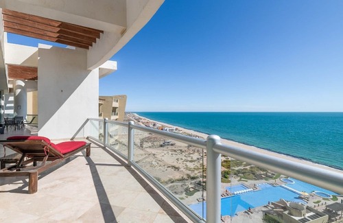 Puerto Penasco Condo | Incredible and Spacious Penthouse with Ocean View