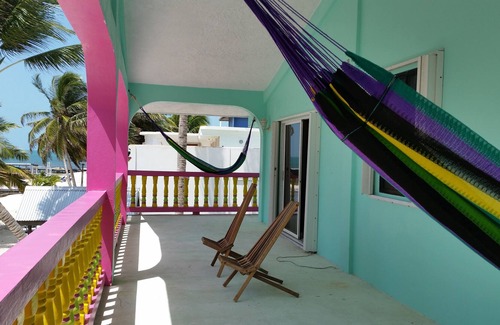 Caye Caulker House | Incredible Caye Caulker Beachfront Home