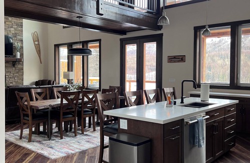 Cooper Landing House | Incredible Luxury Cabin with Spectacular Views in Cooper Landing
