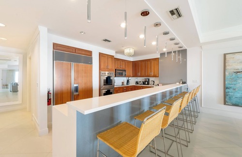 Seven Mile Beach Condo | Incredible Oceanfront Oasis on 7 Mile Beach at The Ritz-Carlton