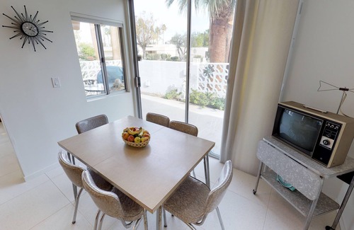 Sonora Sunrise House | INCREDIBLE PALM SPRINGS RESORT VILLA! BOOK NOW FOR 2026!