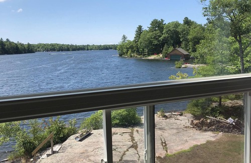 Georgian Bay Cottage | Incredible waterfront vacation home in Muskoka on Sixmile Lake